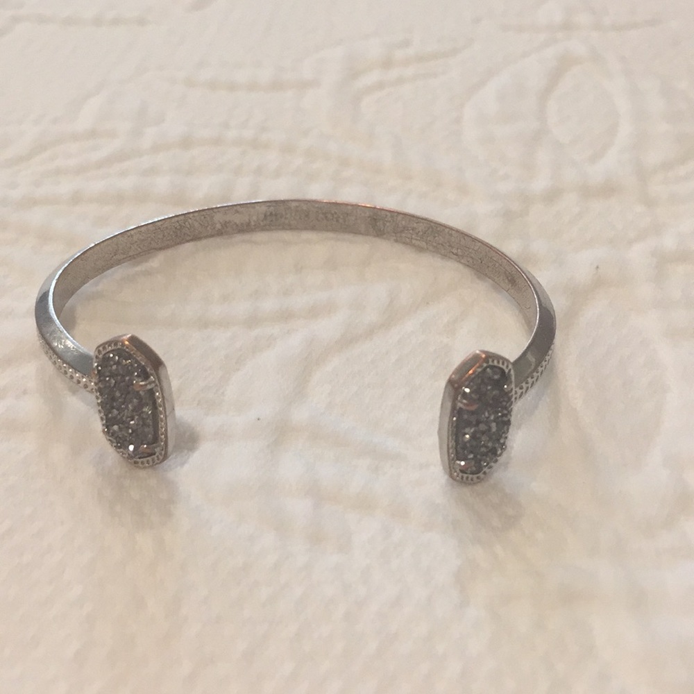 Kendra Scott bracelet